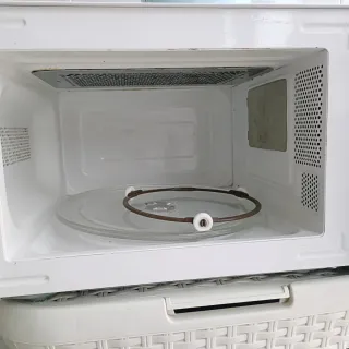 Microondas Taurus Blanco