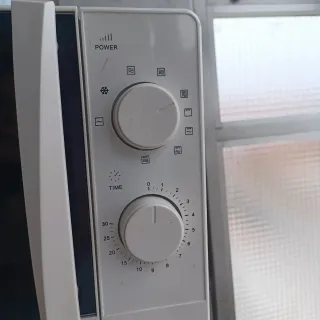 Microondas Taurus Blanco