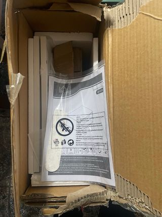 Mesita de Noche Blanca y Madera.