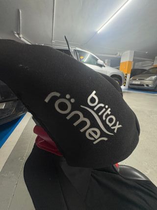 Silla coche Britax Römer negra
