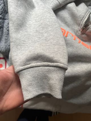 Sudadera Carhartt gris con cremallera