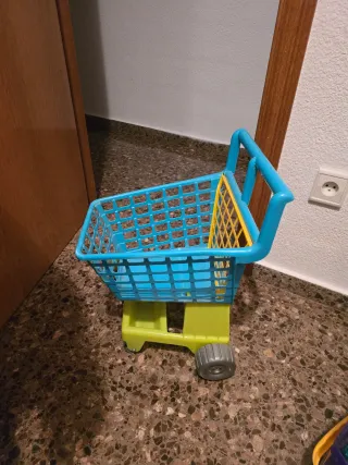 Carrito de la compra infantil azul y amarillo