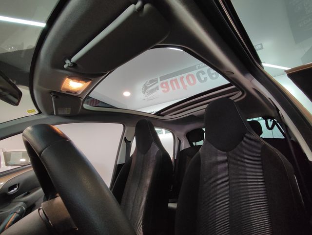 Peugeot 108 Top! Allure 1.2 PureTech 82