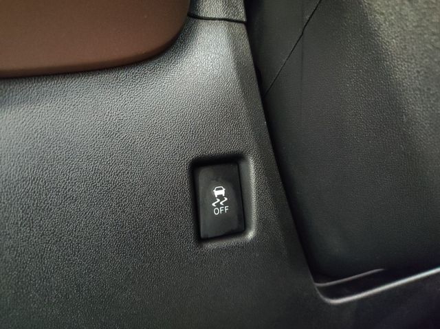 Peugeot 108 Top! Allure 1.2 PureTech 82