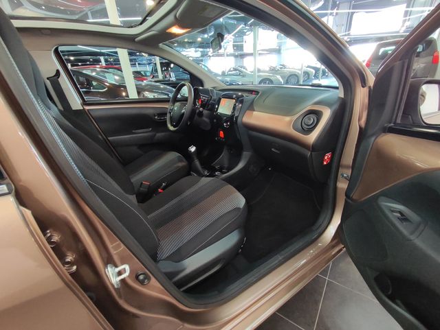 Peugeot 108 Top! Allure 1.2 PureTech 82