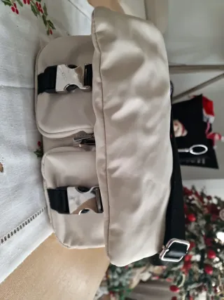 Lote 3 bolsos Parfois (marrón ocre, azul, beige)