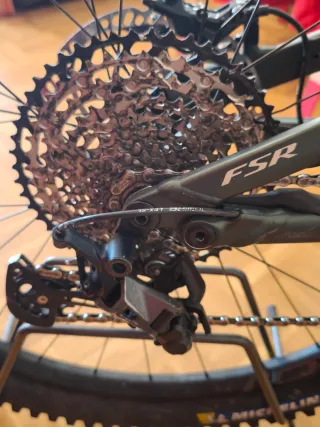 Bicicleta de montaña eléctrica