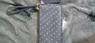 Cartera Tommy Hilfiger con logo