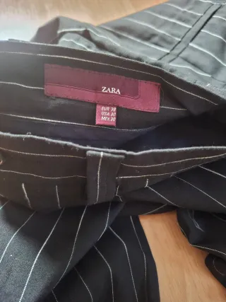 Pantalón rayas diplomáticas hombre