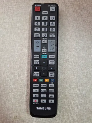 Televisión Samsung 26 UE26C4000PW