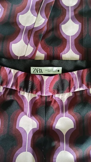 Pantalón campana estampado