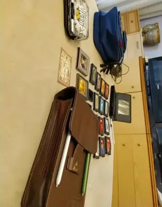 Nintendo DS Lite Negra + Juegos y Accesorios