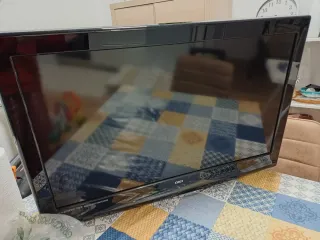 Televisión OKI 32' Negra