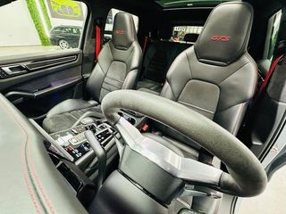 Porsche Cayenne GTS