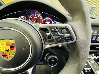 Porsche Cayenne GTS