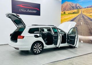 Volkswagen Passat VOLKSWAGEN Passat Variant Sport 2.0 TDI 140kW BMT DSG