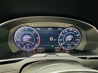 Volkswagen Passat VOLKSWAGEN Passat Variant Sport 2.0 TDI 140kW BMT DSG