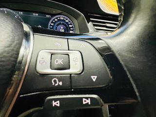 Volkswagen Passat VOLKSWAGEN Passat Variant Sport 2.0 TDI 140kW BMT DSG