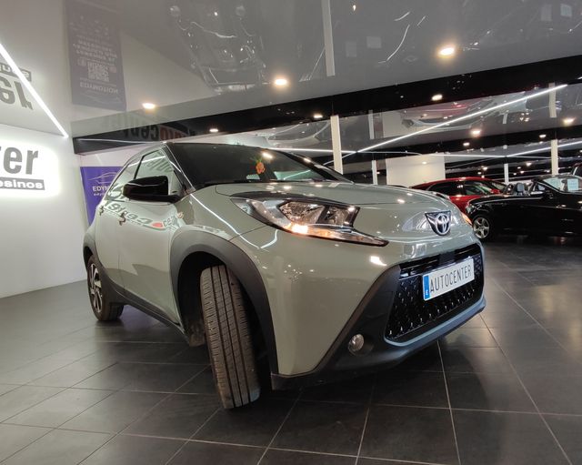 Toyota Aygo X Cross 1.0 VVT-I 72CV Undercover CVT