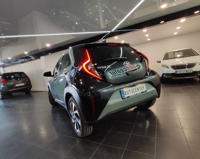 Toyota Aygo X Cross 1.0 VVT-I 72CV Undercover CVT