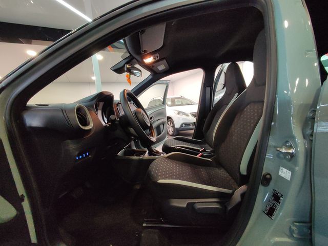 Toyota Aygo X Cross 1.0 VVT-I 72CV Undercover CVT