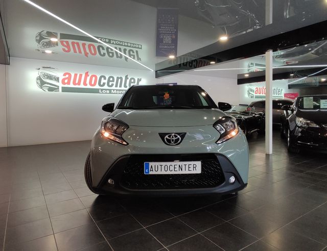 Toyota Aygo X Cross 1.0 VVT-I 72CV Undercover CVT