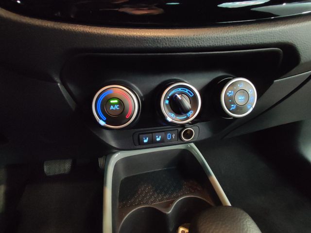 Toyota Aygo X Cross 1.0 VVT-I 72CV Undercover CVT