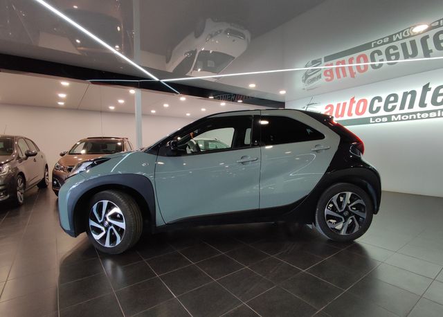 Toyota Aygo X Cross 1.0 VVT-I 72CV Undercover CVT