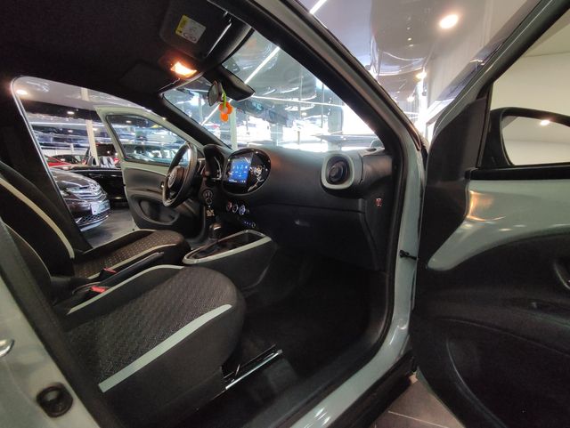 Toyota Aygo X Cross 1.0 VVT-I 72CV Undercover CVT