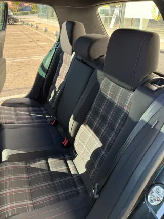 Volkswagen Golf 2011