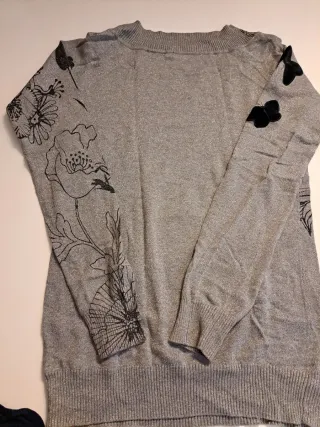 Jersey Desigual flores y mariposas