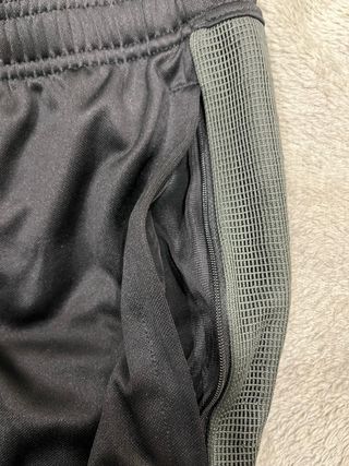 Pantalón Adidas Negro