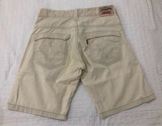 Pantalón corto Levi's 509 Comfort Beige