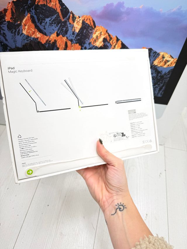 Apple Magic Keyboard IPad Pro 11" NUEVO SIN ACTIVA