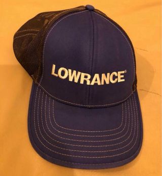 Gorra Lowrance Azul y Negra