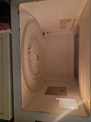 Microondas Candy tao cuál funciona bien