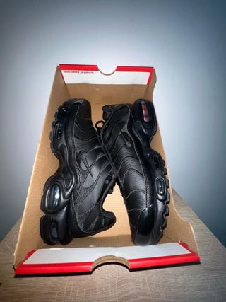 Nike Air Max Plus TN Zapatillas Negras