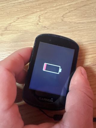 GPS Garmin Edge 830 (no funciona)