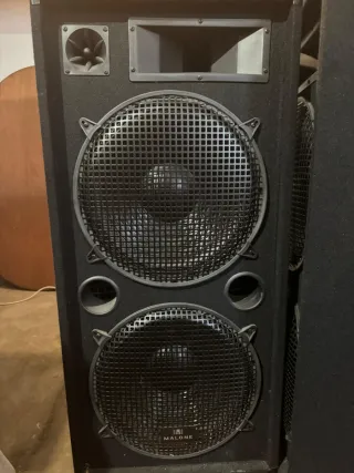 4 Altavoces Malone Negros