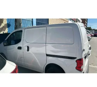 Nissan NV200 2013