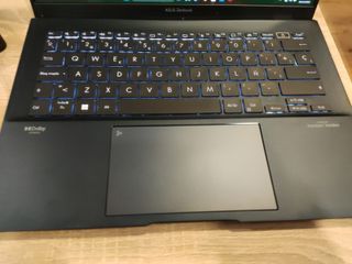 ASUS ZenBook 14 OLED UX3402VA-KM004W Ordenador