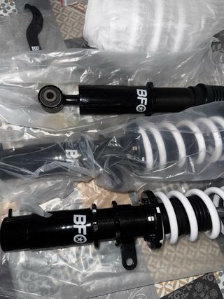 Suspensión roscada BMW E46 BF*