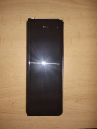 Samsung Z Fold Plateado