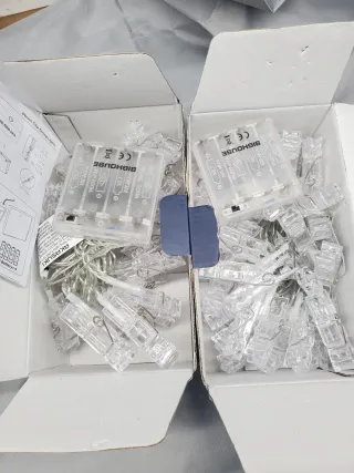 2 Cajas Luces LED con Pinzas para Fotos