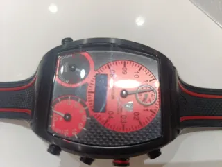 Reloj Detomaso Caballero Digital Negro/Rojo