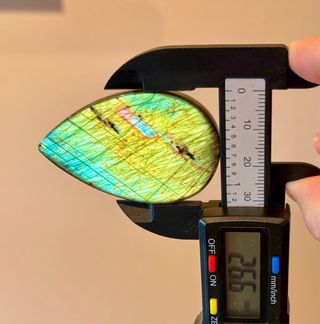 Colgante Labradorita amarilla, piedra especial