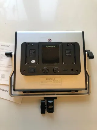 Panel LED Neewer RGB 530