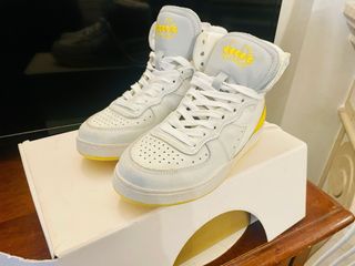 Diadora mi basket used