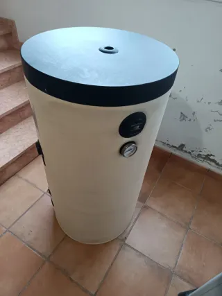 Depósito ACS, acumulador. Depósito de inercia