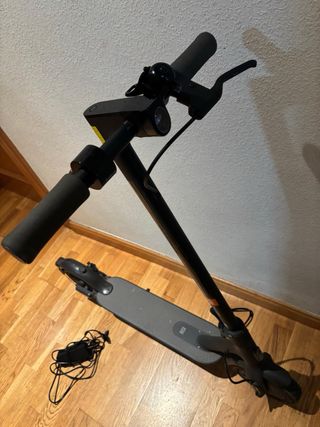 Patinete Xiaomi Mi Scooter Esencial
